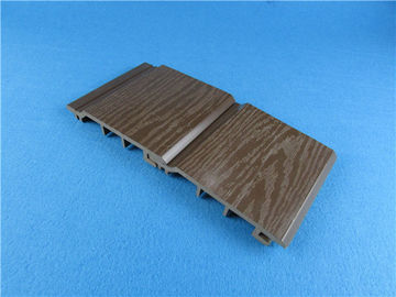 Color plástico de madera del gris del revestimiento de la pared exterior del compuesto WPC de Mouldproof