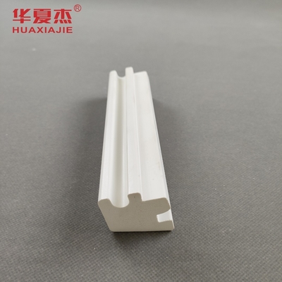 Encuadierne el moldeado de empaquetado del ajuste del PVC para el travesaño interior que sospecha el vinilo blanco los 7ft