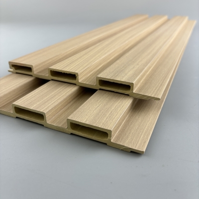 Panel de pared laminado de wpc duradero panel de pared de interior de wpc laminado