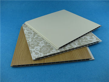 Buen precio La pared laminada PVC cubre los paneles de pared del cuarto de baño del PVC de la decoración del tablero en línea