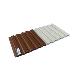 Buen precio Revestimiento de madera imputrescible Soncap de la pared del panel WPC del sitio del café en línea