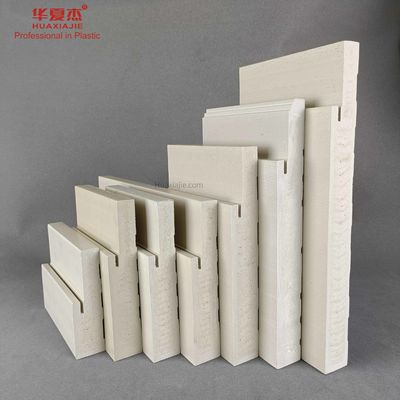 Buen precio Alta puerta de entrada brillante del marco de puerta del PVC de WPC 53 milímetro X 8 milímetros en línea