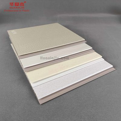 Buen precio El panel de pared impermeable del Pvc decorativo para la decoración interior 200m m x 16m m en línea