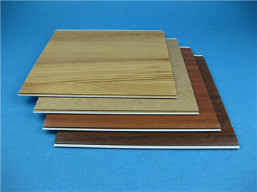 Buen precio Los paneles de pared naturales laminados del PVC del modelo DIY para la decoración casera interior en línea