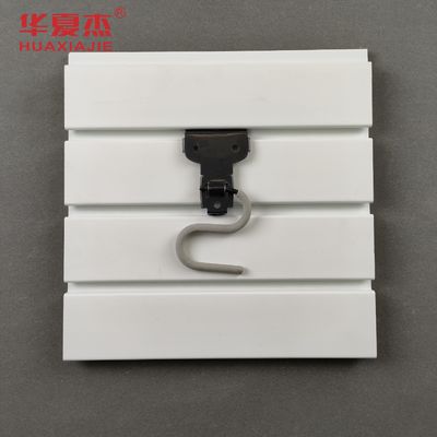 Buen precio Interior de garaje PVC panel de sal de pared ganchos panel de visualización 2 metros de longitud en línea