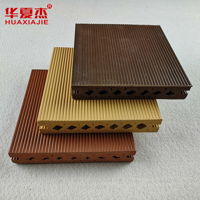 Buen precio OEM ODM WPC reciclable revestimiento de pared de madera compuesto para garaje / marcos de puertas en línea