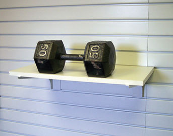 Buen precio Los paneles de pared del almacenamiento para el almacenamiento de la pared del sótano con la superficie lisa en línea