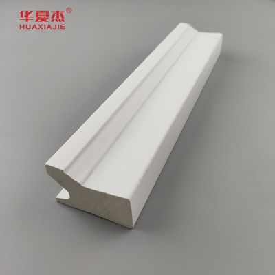Buen precio Precio de fabricación Pvc Estucado blanco Pvc Moldeado de espuma y perfiles Material de decoración de edificios en línea