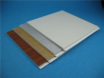 Buen precio Paneles de revestimiento modificados para requisitos particulares de la pared del Pvc del color para la construcción, mantenimiento rápido en línea