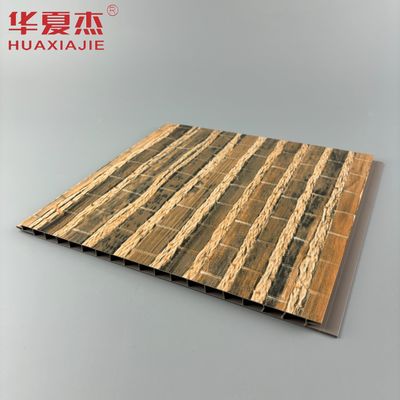 Buen precio Cuarto interior Techo suspendido cubierto de granos de madera panel de pared de PVC en línea