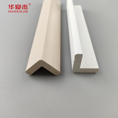 Buen precio Mejore su interior sin esfuerzo con moldes de recubrimiento de PVC para interiores y superficies lisas en línea