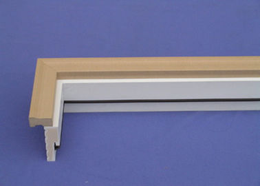 Buen precio Moldeados blancos del PVC del vinilo de los moldeados decorativos del PVC de la Ultravioleta-prueba el 10ft para el hogar en línea
