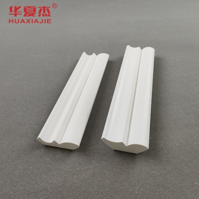 Vinyl blanco 12FT / 25/64 X 1-39/64 Coronilla de cama moldeado en PVC para la decoración de edificios