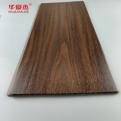 Los paneles de techo decorativos laminados de madera, recubrimiento de paredes reciclable del pvc 250*8m m