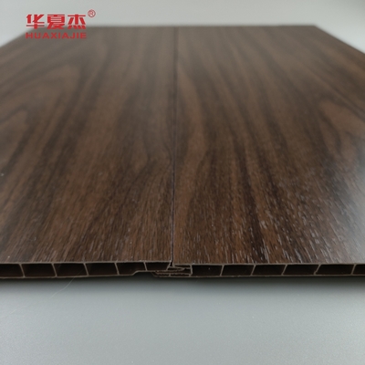 Los paneles de techo decorativos laminados de madera, recubrimiento de paredes reciclable del pvc 250*8m m