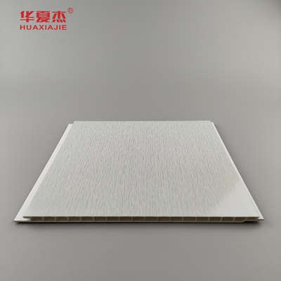 Diseño moderno Color plateado Pvc Techo y panel de pared Humectancia resistente Pared Pvc paneles Decoración de edificios