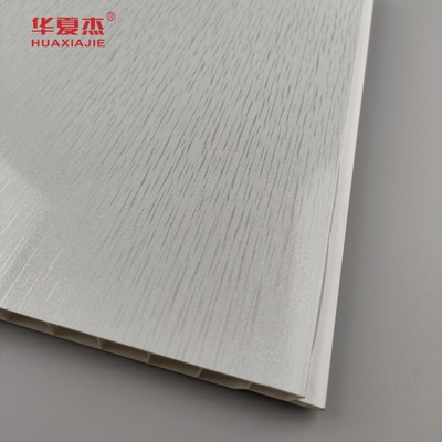 Diseño moderno Color plateado Pvc Techo y panel de pared Humectancia resistente Pared Pvc paneles Decoración de edificios