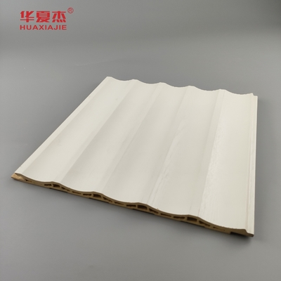Panel de pared de PVC laminado Panel de PVC flotado Panel de PVC de madera blanca Panel de PVC de grano Decoración para el hogar y la oficina