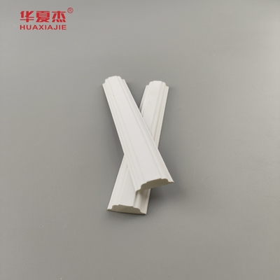 Moderno diseño de separación de acabado de vinilo blanco 12' molde de PVC 22x6mm de espuma de PVC acabado y perfil