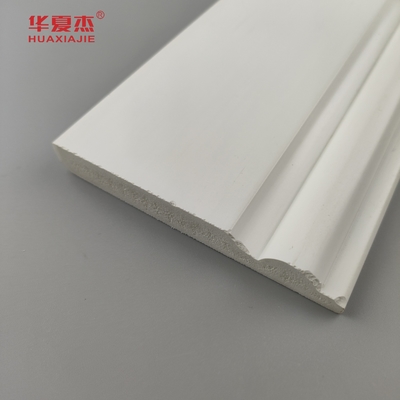 Moldeado de base de pvc de alta calidad superficie lisa blanca 95x12mm revestimiento interior de pvc