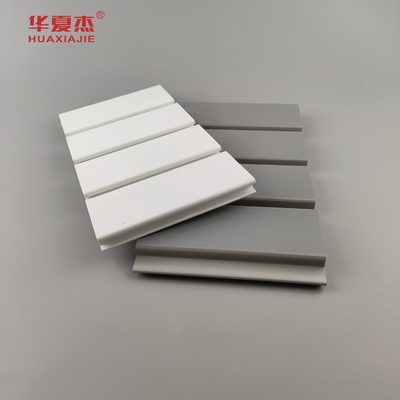 Venta al por mayor de paneles de pared de barras de PVC paneles de garaje blancos y grises decoración de paredes impermeables en el exterior