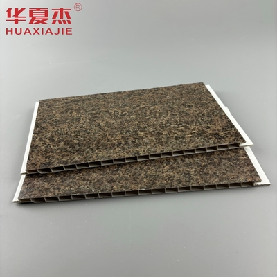 Venta al por mayor de paneles de pared de piedra de PVC estampados en caliente paneles de techo de PVC para decoración interior y exterior de viviendas