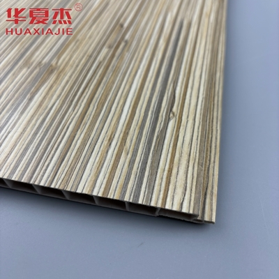 Diseño moderno Grano de madera Panel de pared de PVC de superficie laminada Panel de techo de superficie Decoración para el interior y el exterior del hogar