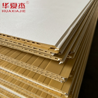 Panel de pared wpc blanco de alta calidad 600x9mm tablero wpc laminado material de decoración impermeable