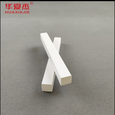 Rectángulo de longitud personalizada molde de recorte de PVC para ambientes interiores en blanco