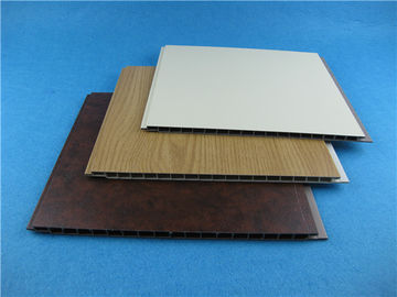 Buen precio Los paneles de techo laminados hoja plástica del PVC del techo de la laminación en línea