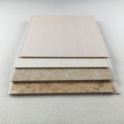 Moldeado laminado impermeable del panel de techo del Pvc para la decoración