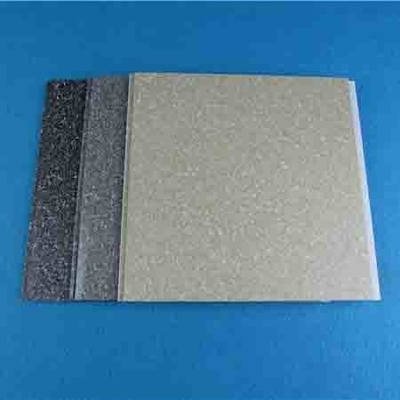 Buen precio Los altos paneles plásticos brillantes del Pvc de la prenda impermeable con fácil instalan en línea