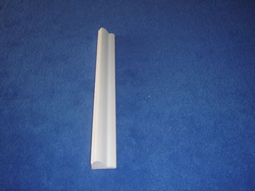 Buen precio Ajuste interior ligero del PVC de la decoración que moldea prenda impermeable de pie de longitud 12 en línea