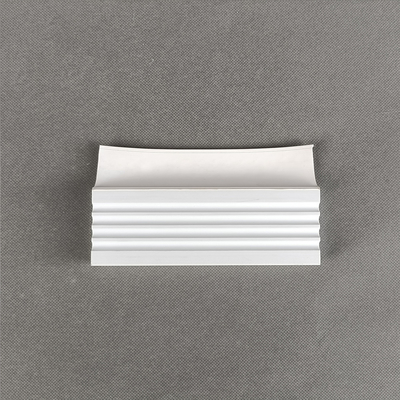 Buen precio Corrosio anti que forma fácilmente los moldeados decorativos para Hall Design en línea