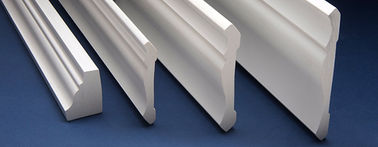 Buen precio Perfiles reciclables incombustibles del tablero que bordea del PVC para la decoración interior en línea