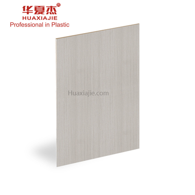 Buen precio Tablero de encargo del ajuste del Pvc de la laminación del color y del tamaño para el dormitorio y el balcón en línea