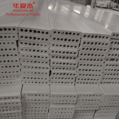 Buen precio Moldeado decorativo de alta densidad del techo para la construcción en línea