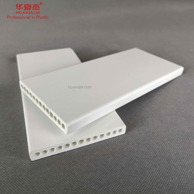 Buen precio Decoración constructiva verde del moldeado del ajuste del PVC para la decoración de la pared en línea