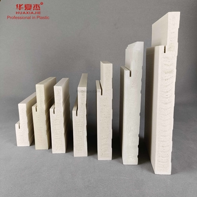 Buen precio Puerta de madera de WPC de puerta del marco de la prenda impermeable de clase superior de la canillera para interior en línea