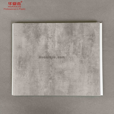 Buen precio Decoración interior modificada para requisitos particulares impermeable del panel de pared del Pvc laminada con revestimiento en línea