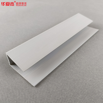 Buen precio Moldeado de la prenda impermeable del cuadrado del PVC en el paquete del cartón para los compradores de B2B en línea
