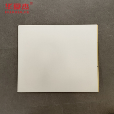 Buen precio 4ft X 8ft Panel de pared WPC laminado Tablas de WPC Material de construcción para la decoración del hogar en línea