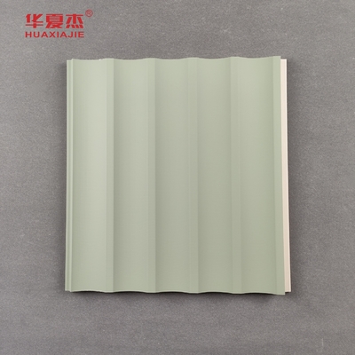 Panel de pared de WPC en forma de U, paneles de pared de decoración verde laminados para materiales de construcción