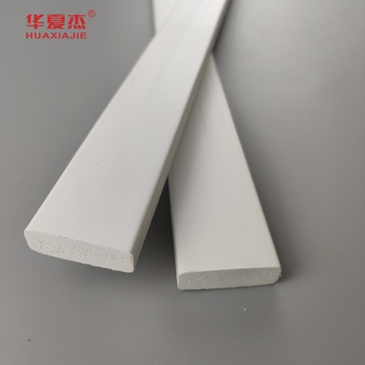 Buen precio Precio de venta al por mayor 3/8 x 1-1/4 puerta de corte pvc de moldeo decorativo interior de perfil de tabla blanca en línea