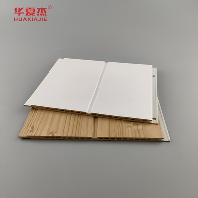 Buen precio Resistente de agua liso del revestimiento compuesto de la pared del PVC WPC del cuarto de baño en línea