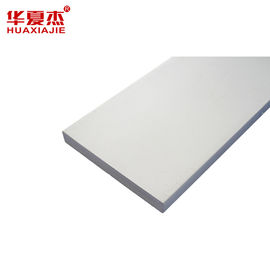 Buen precio Tableros planos del PVC del artículo resistente a la polilla, perfiles blancos de la protuberancia del PVC en línea