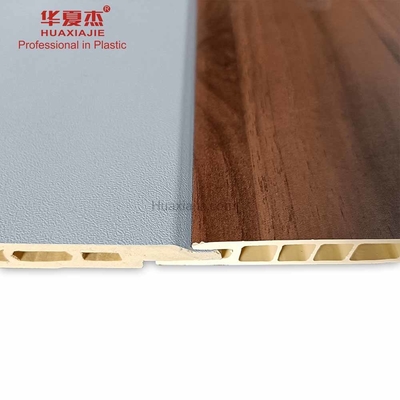 Buen precio Decoración plástica de madera del revestimiento de la pared interior del hotel del revestimiento de la pared del compuesto WPC en línea