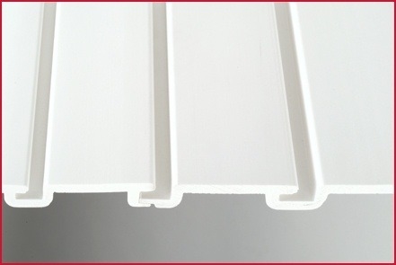 Buen precio Pintura de PVC de longitud personalizada con excelente resistencia al fuego 4 pies y 8 pies lista para el envío en línea