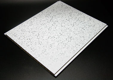 Buen precio Los paneles de pared incombustibles del PVC/los paneles de pared impermeables de la tira para industrial en línea