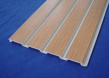 Buen precio Almacene los paneles de revestimiento de la pared del PVC del accesorio, 4x8 Pvc Slatwall para la pared del garaje en línea